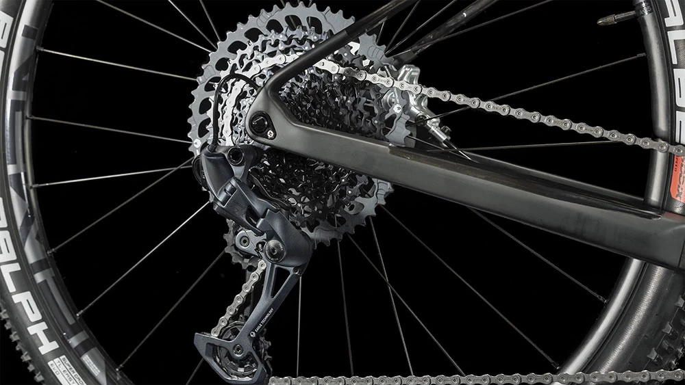 Cube Elite C:62 ONE Carbon´n´black 5 Cube Elite C:62 ONE Carbon´n´black – Bild 5